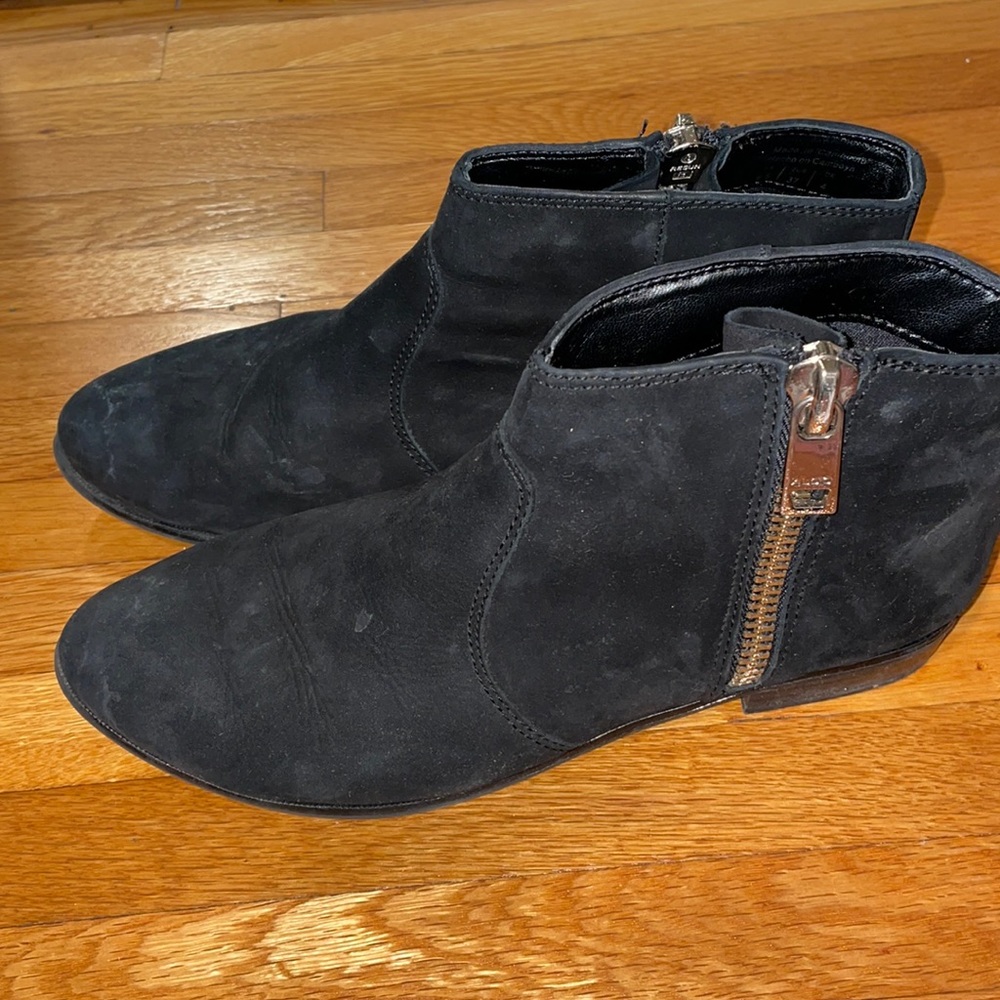 ALDO: suede flat booties with side zip, size 6.5